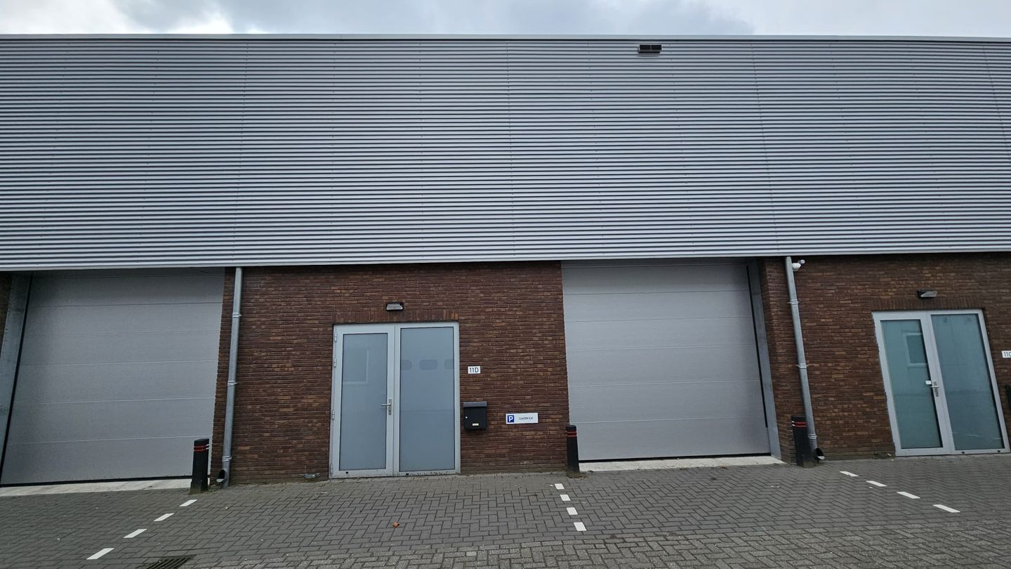 View photo 1 of Rooseindsestraat 11-D