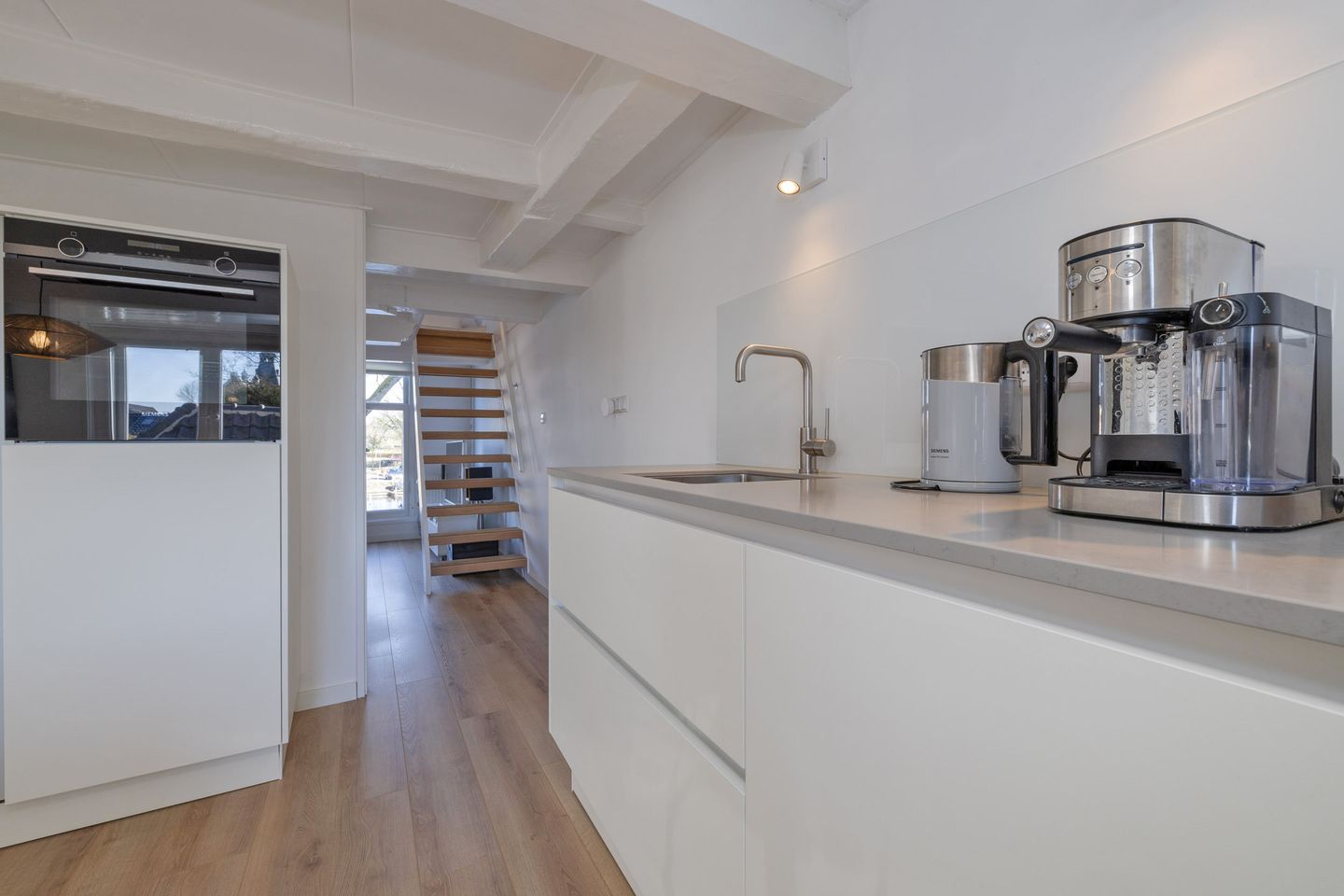 Foto 29 van Hoogstraat 49