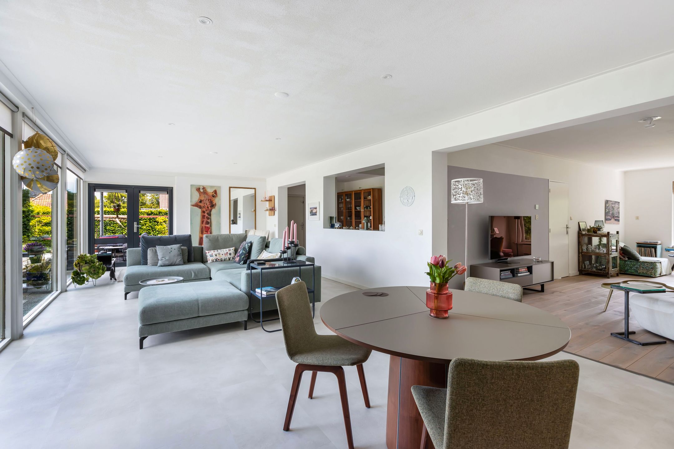 Foto 24 van Pieter Stuyvesantweg 144