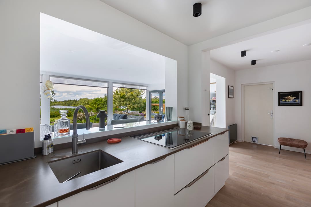 Foto 13 van Pieter Stuyvesantweg 144