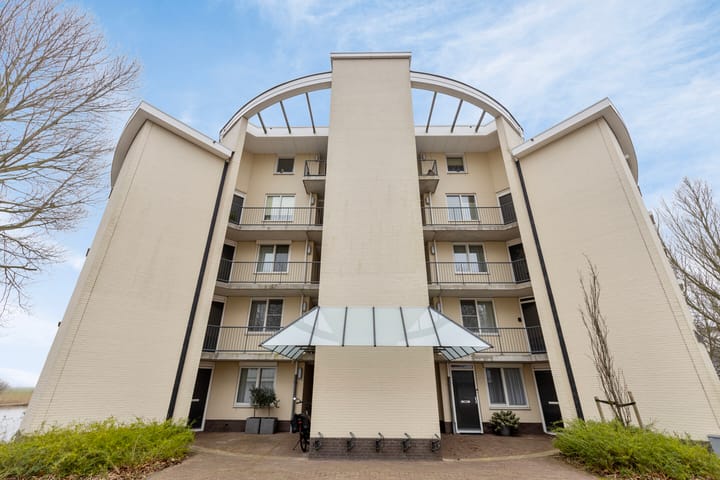 Foto 2 van Oosterweide 79