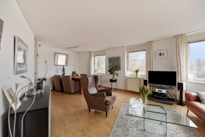 Foto 18 van Oosterweide 79