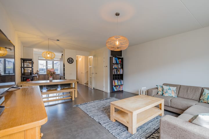 Photo 8 of IJsselsteenhof 11