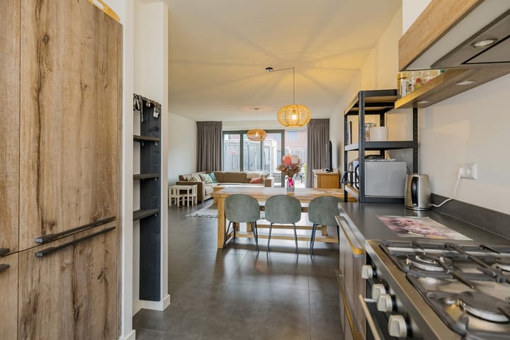 Photo 15 of IJsselsteenhof 11