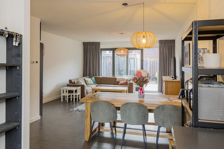 Photo 16 of IJsselsteenhof 11