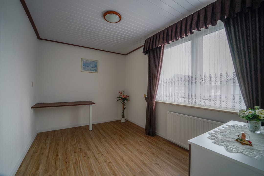 Photo 17 of Rucphensestraat 82