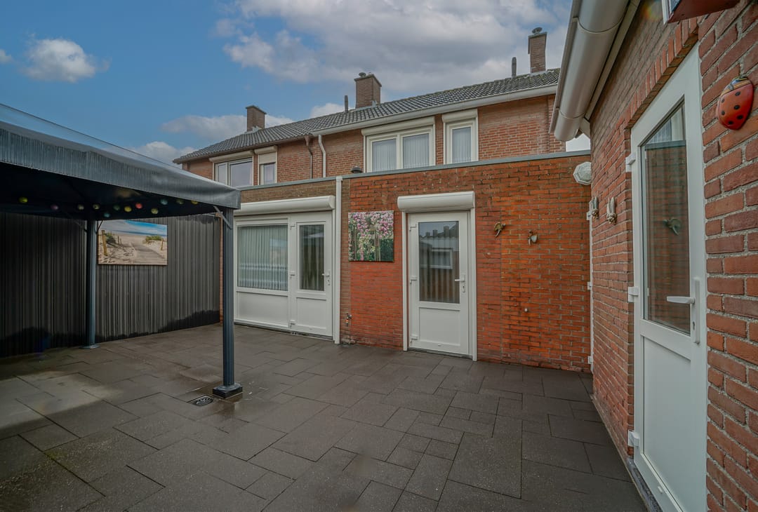 Photo 22 of Rucphensestraat 82