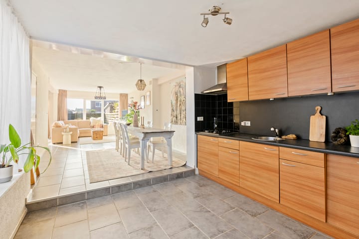 Foto 10 van Sternstraat 4