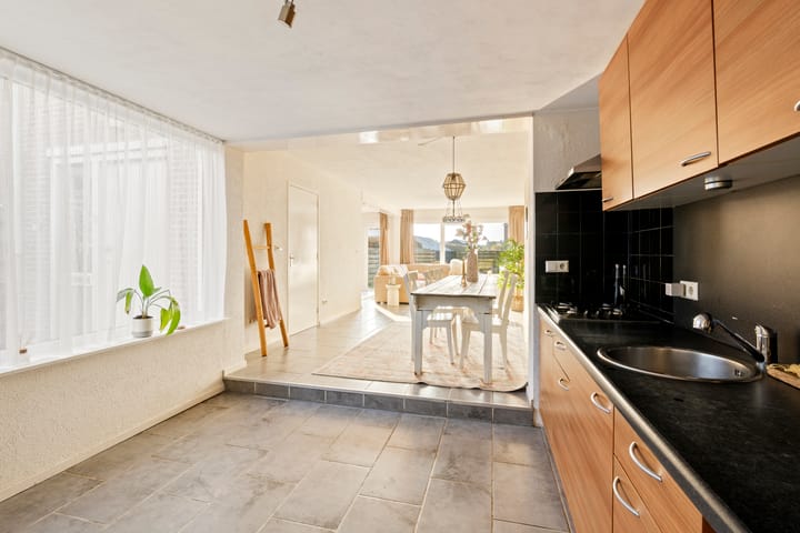 Foto 11 van Sternstraat 4