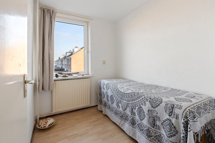 Foto 18 van Sternstraat 4