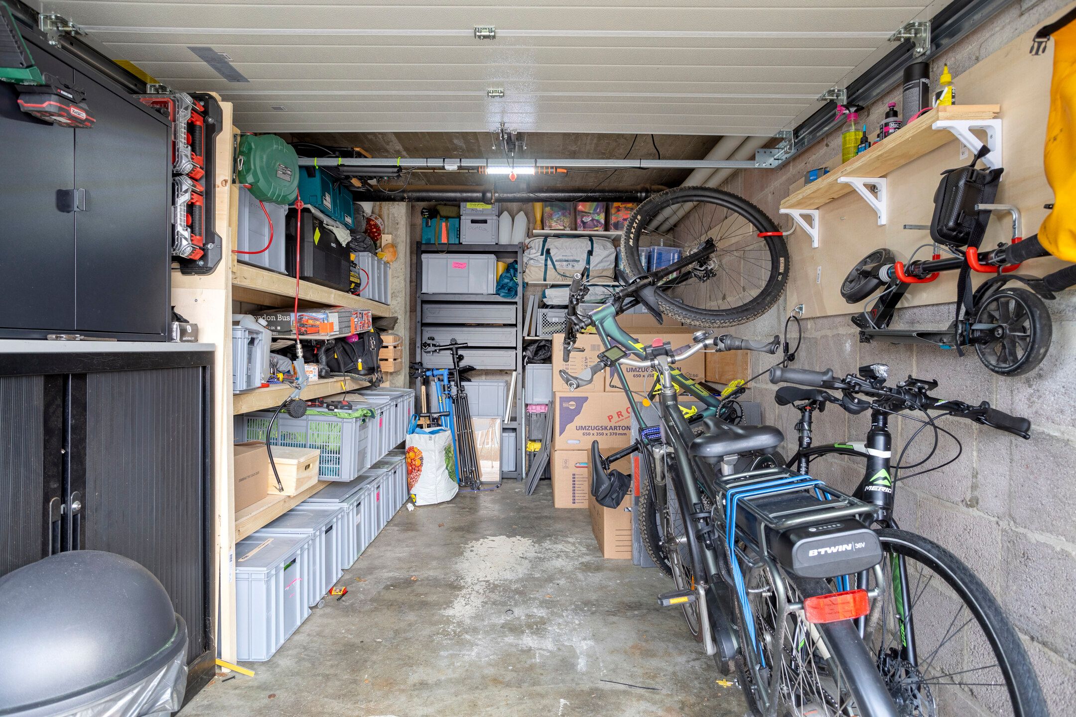 Photo 24 of Cederstraat 81