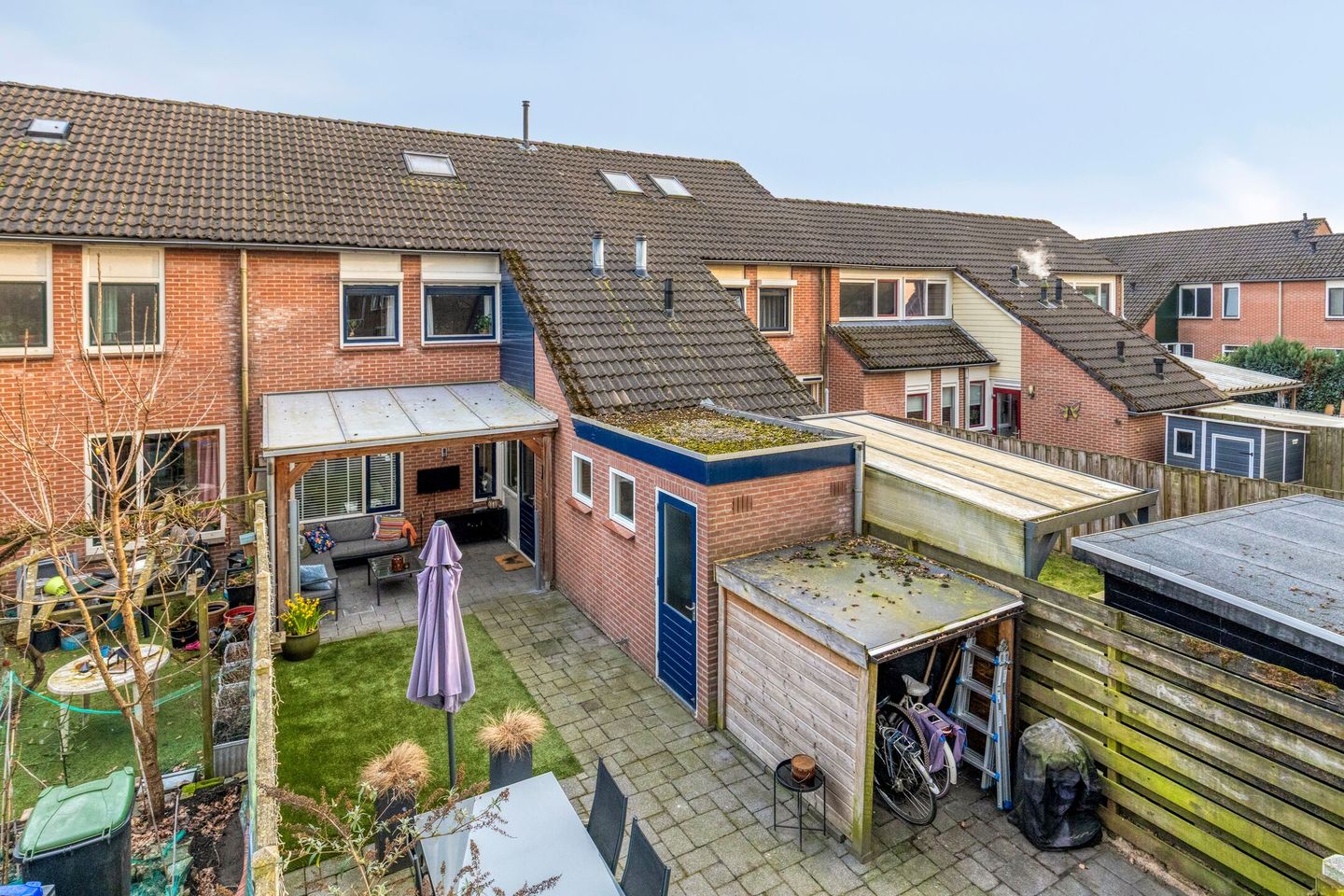 Foto 34 van Pluto 29