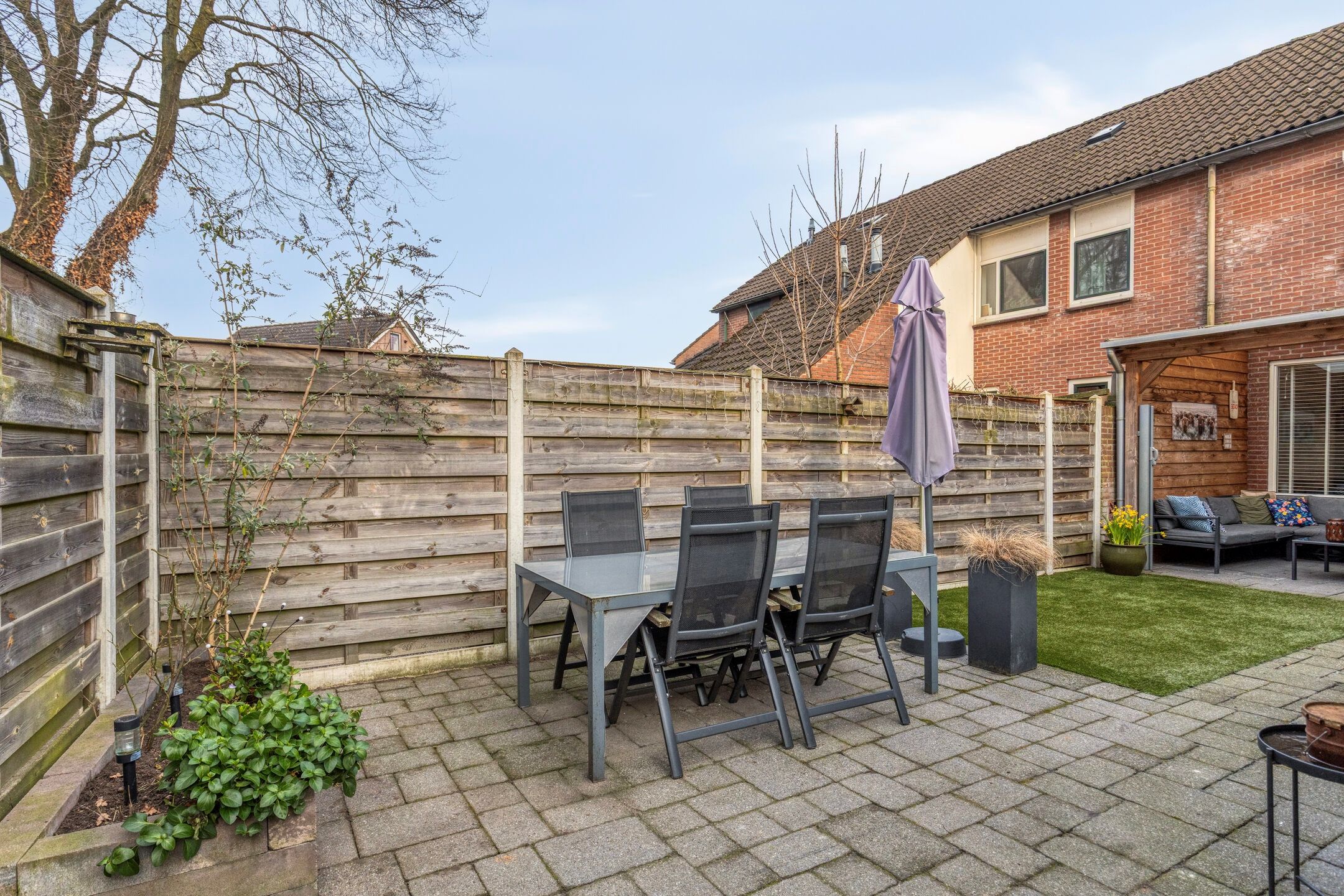 Foto 33 van Pluto 29