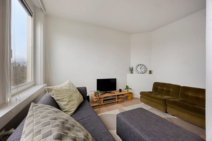 Foto 4 van Henriëtte Ronnerstraat 17-4