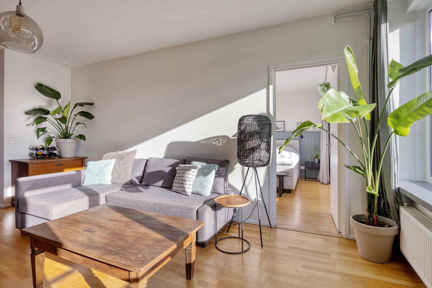 Photo 10 of van Leeuwenstraat 51