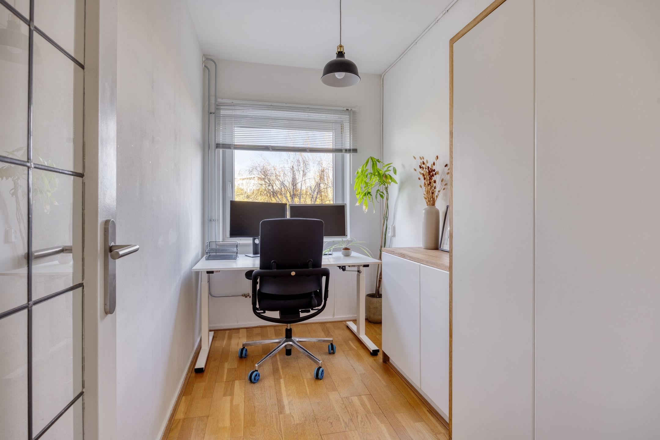 Photo 12 of van Leeuwenstraat 51