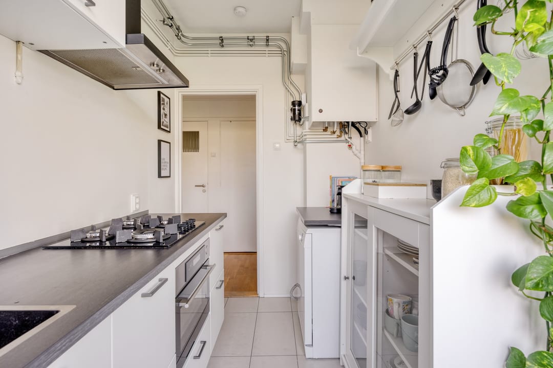 Photo 13 of van Leeuwenstraat 51