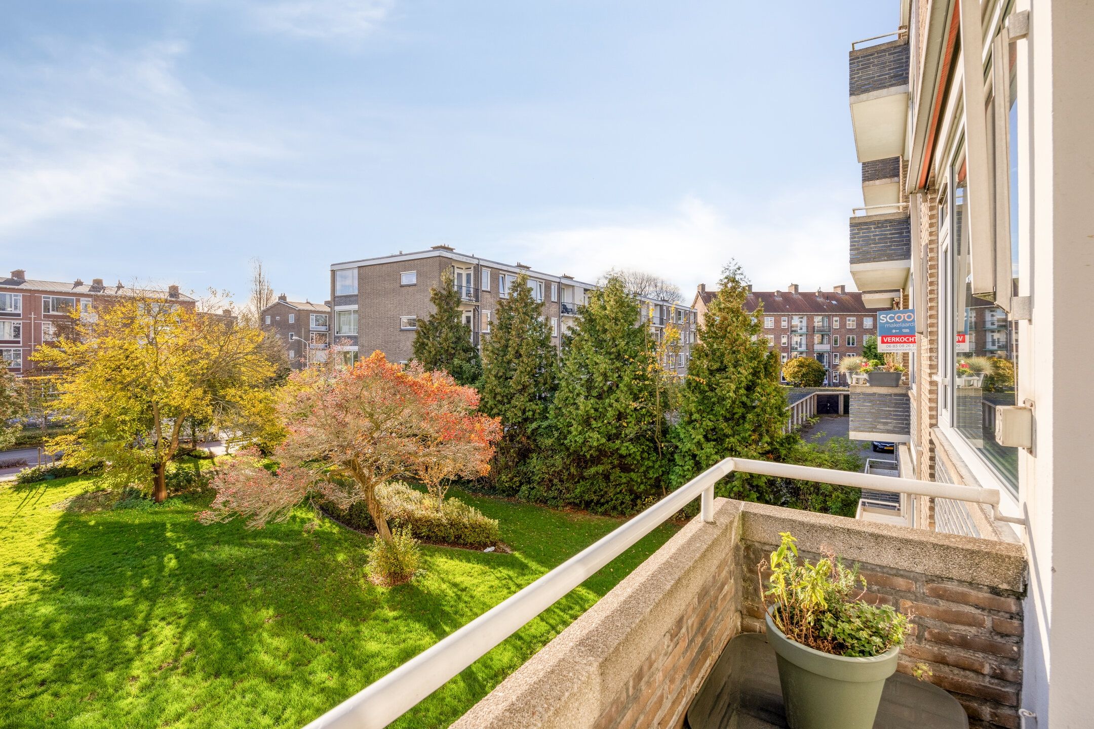 Photo 21 of van Leeuwenstraat 51
