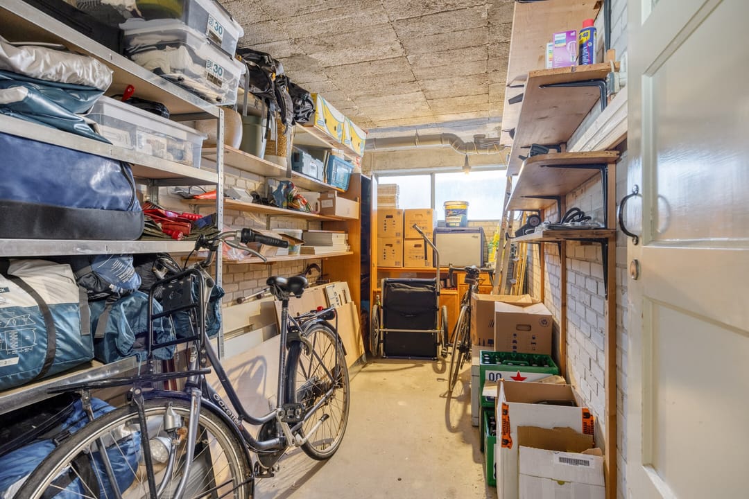 Photo 22 of van Leeuwenstraat 51