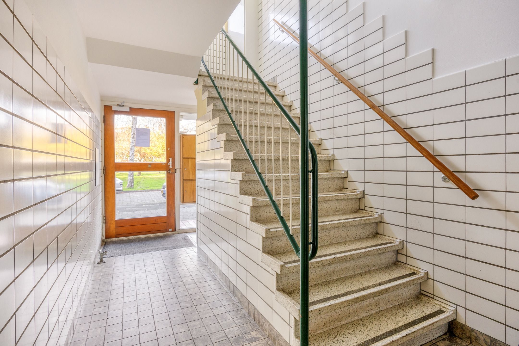 Photo 36 of van Leeuwenstraat 51