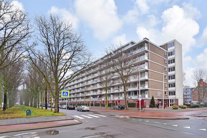 Photo 2 of Volendamlaan 1048