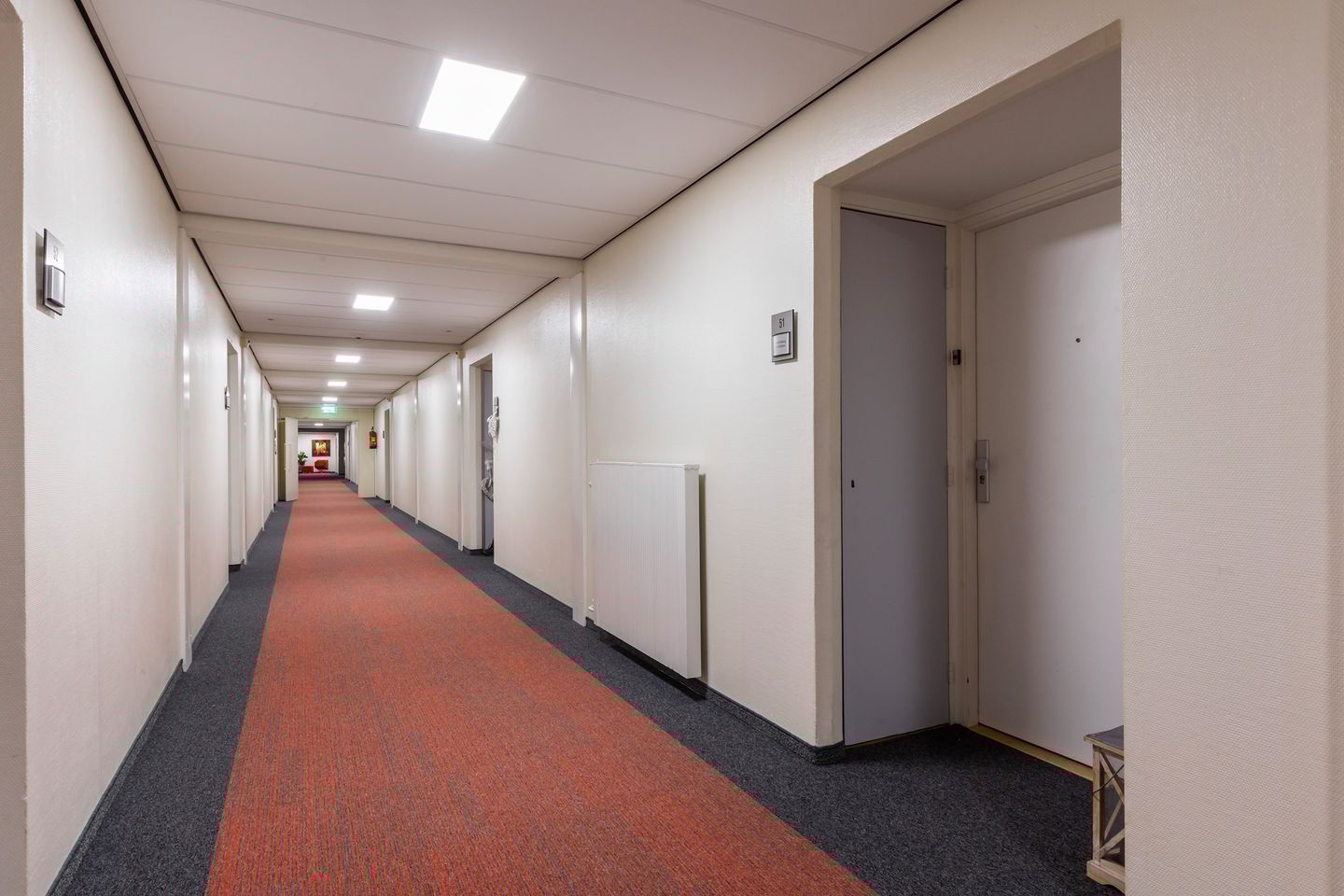 Foto 19 van Loolaan 27-51