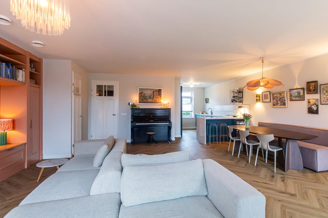 Photo 8 of Doris Lessinglaan 126