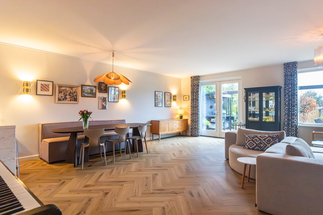 Photo 11 of Doris Lessinglaan 126