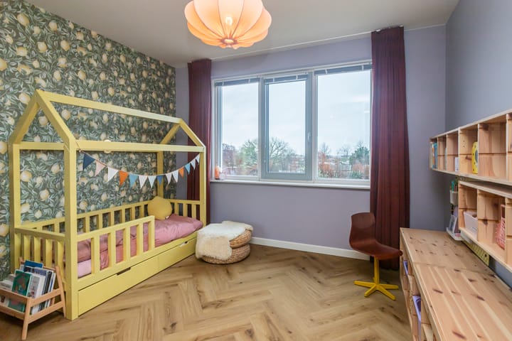 Photo 31 of Doris Lessinglaan 126