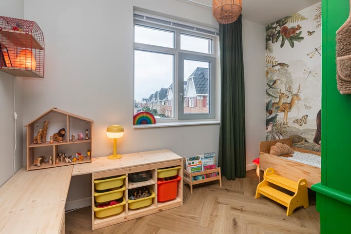 Photo 33 of Doris Lessinglaan 126