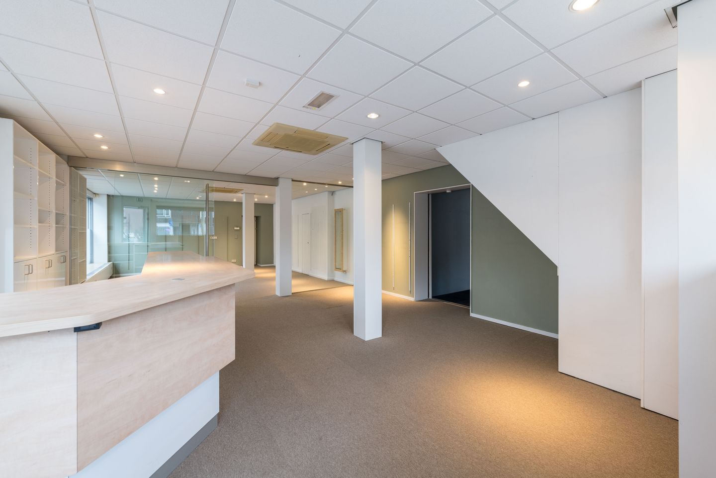 View photo 4 of Pleinweg 136-138