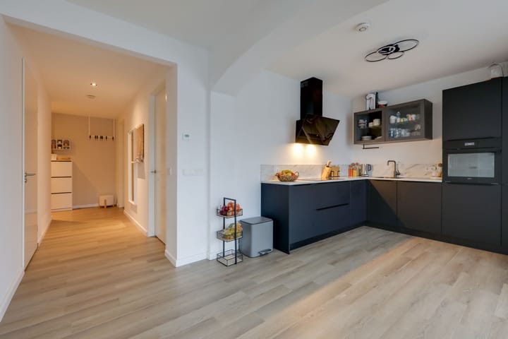 Photo 3 of Arnhemseweg 11-H