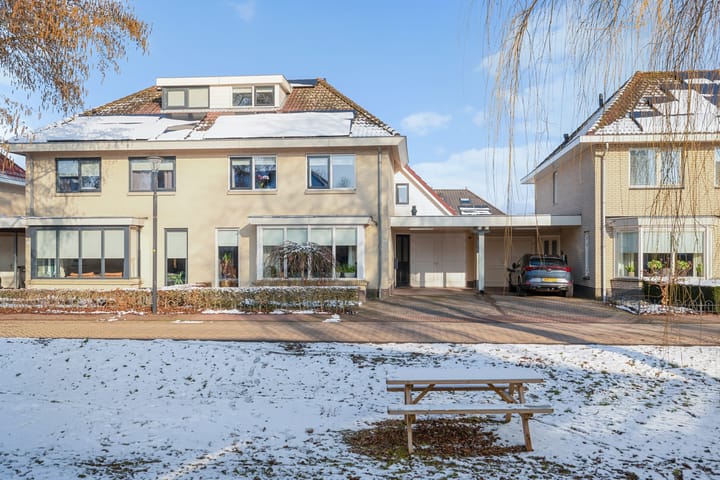 Foto 2 van Baeckenhagen 15