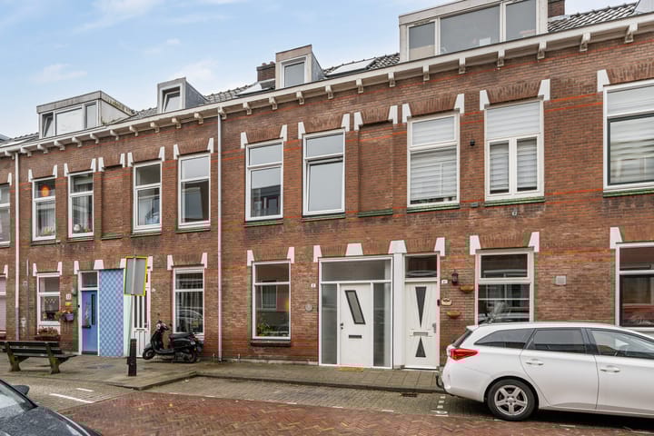 Maasdamsestraat 8