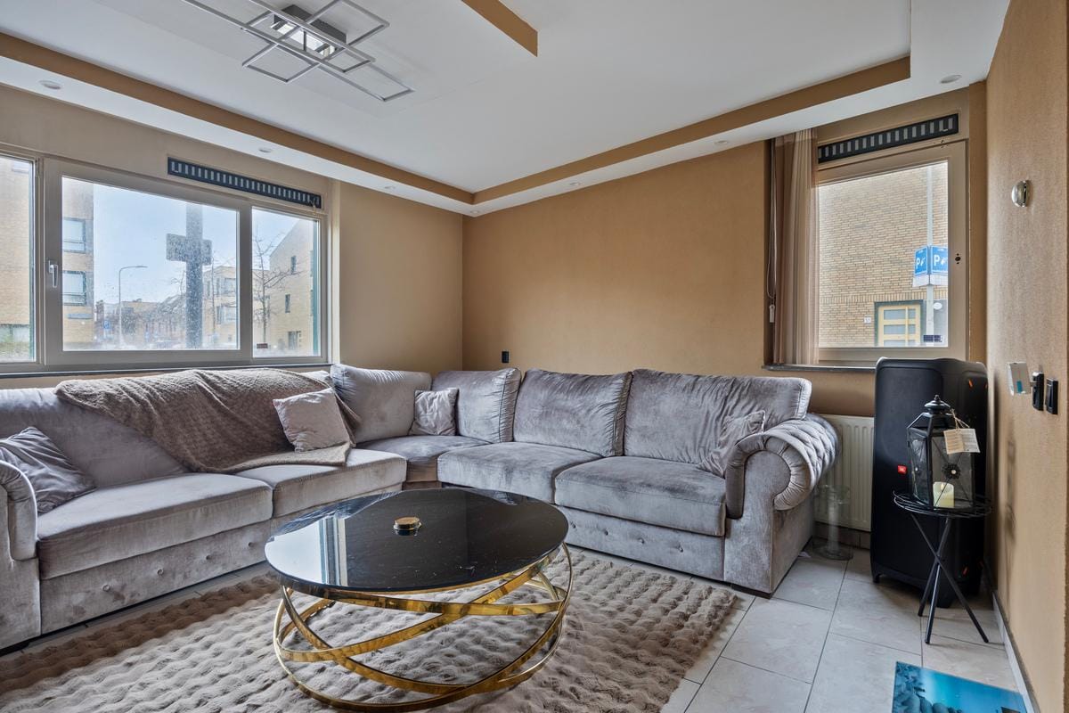 Foto 12 van Trooststraat 64