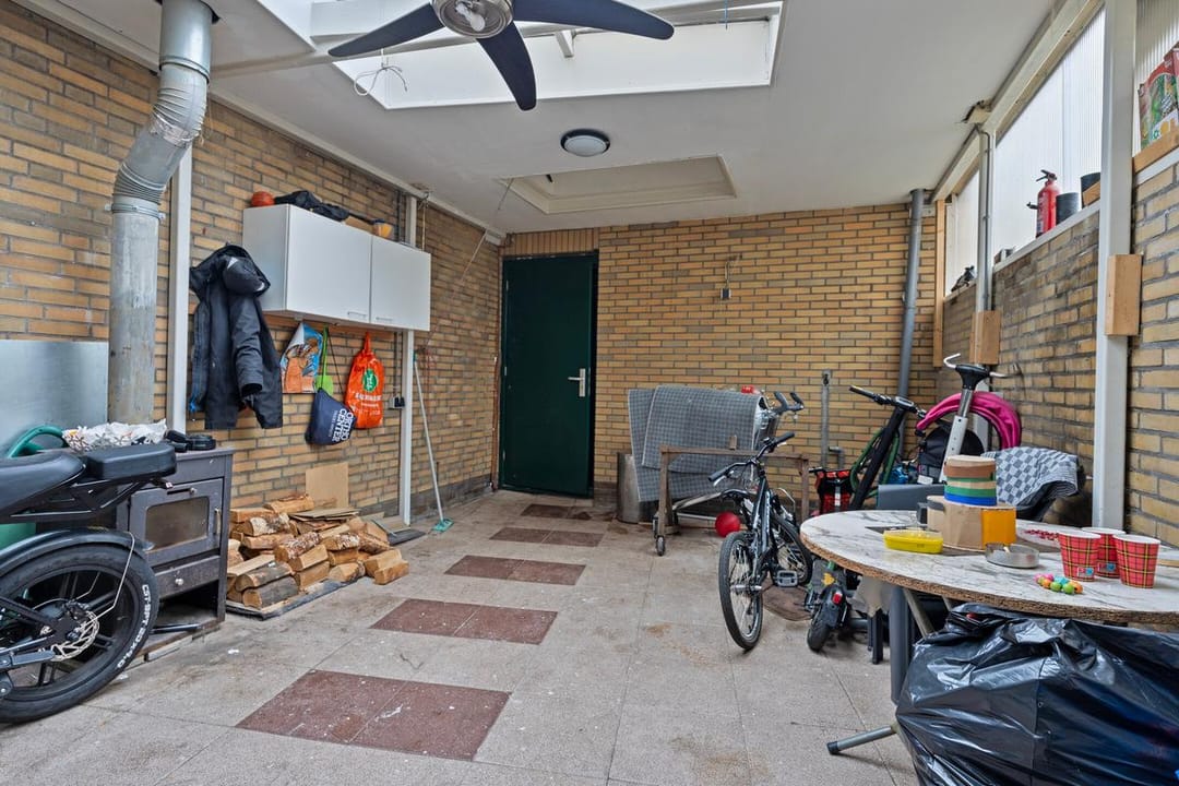 Foto 32 van Trooststraat 64