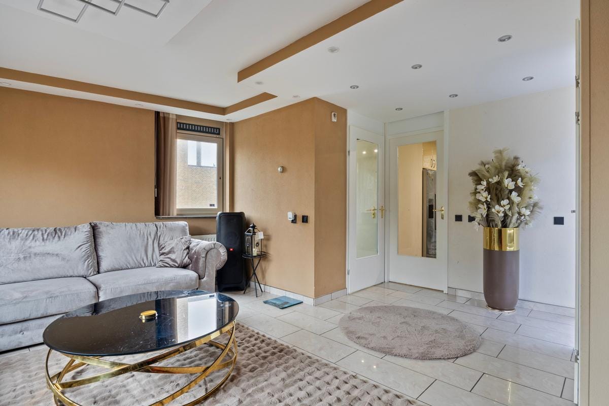 Foto 10 van Trooststraat 64