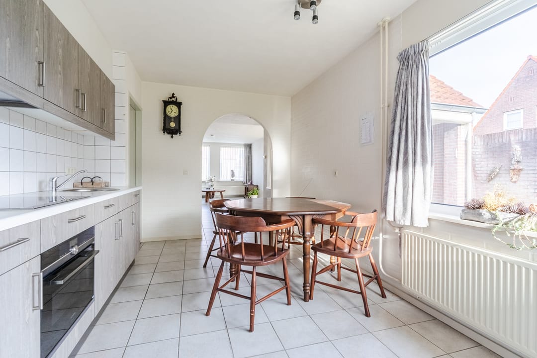 Foto 16 van Molenstraat 23