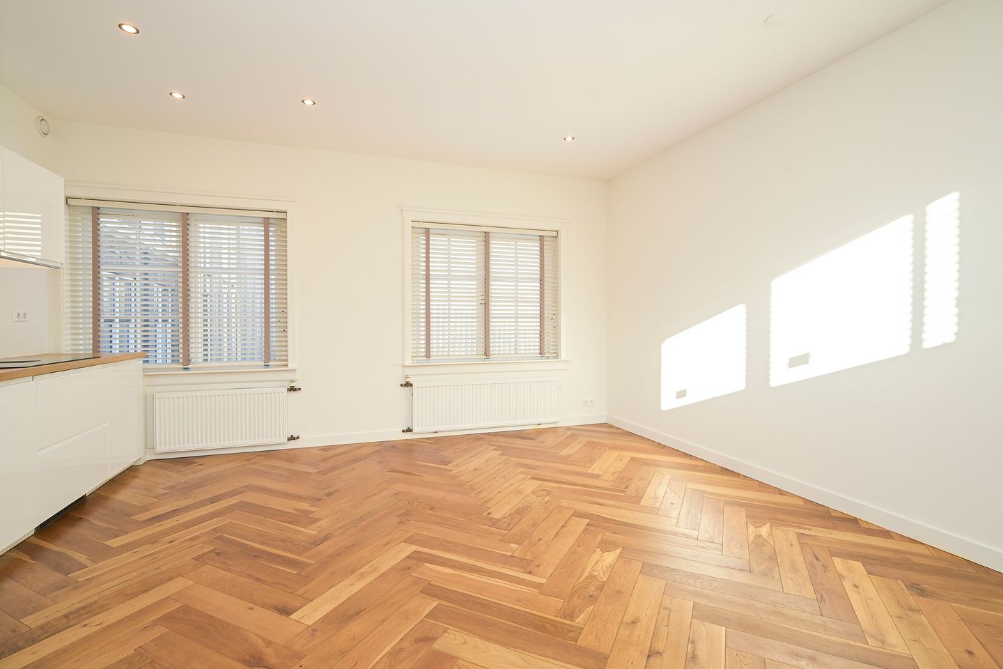 Foto 4 van Noordeinde 64-A4