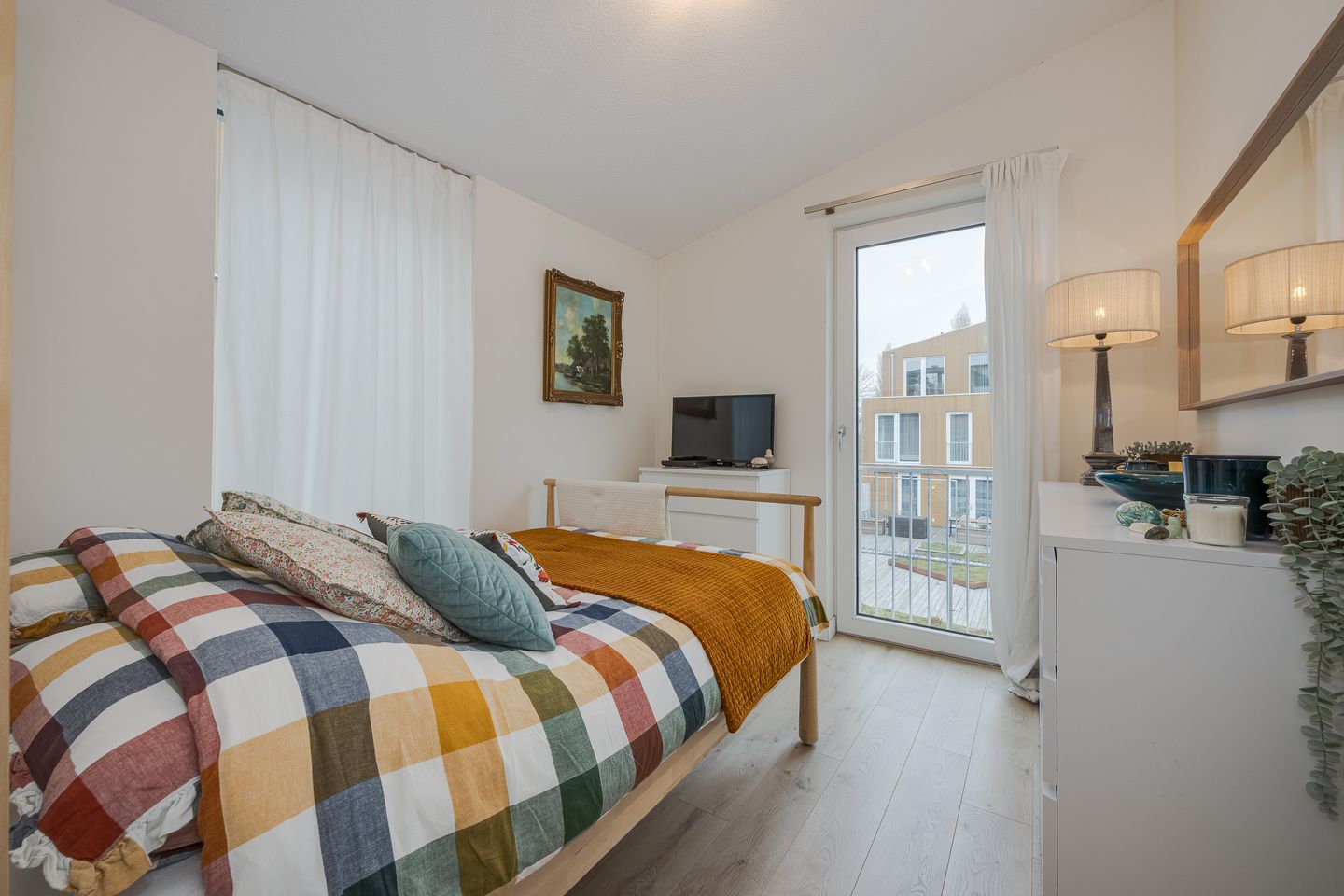 Foto 34 van Jelena Bonnerpad 11