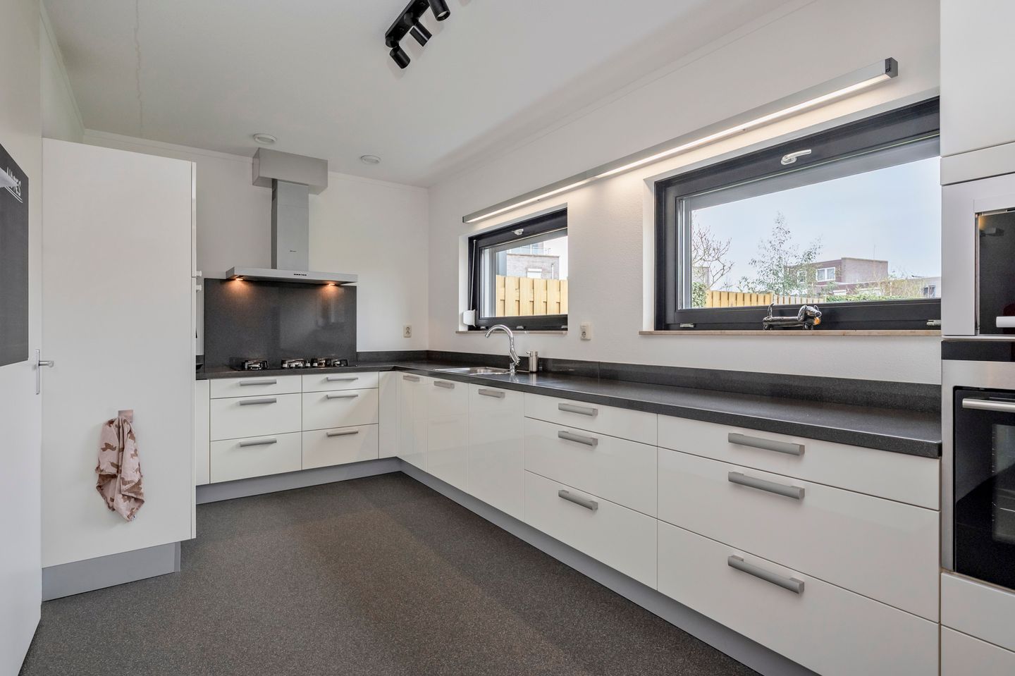 Photo 20 of Jupiter 36