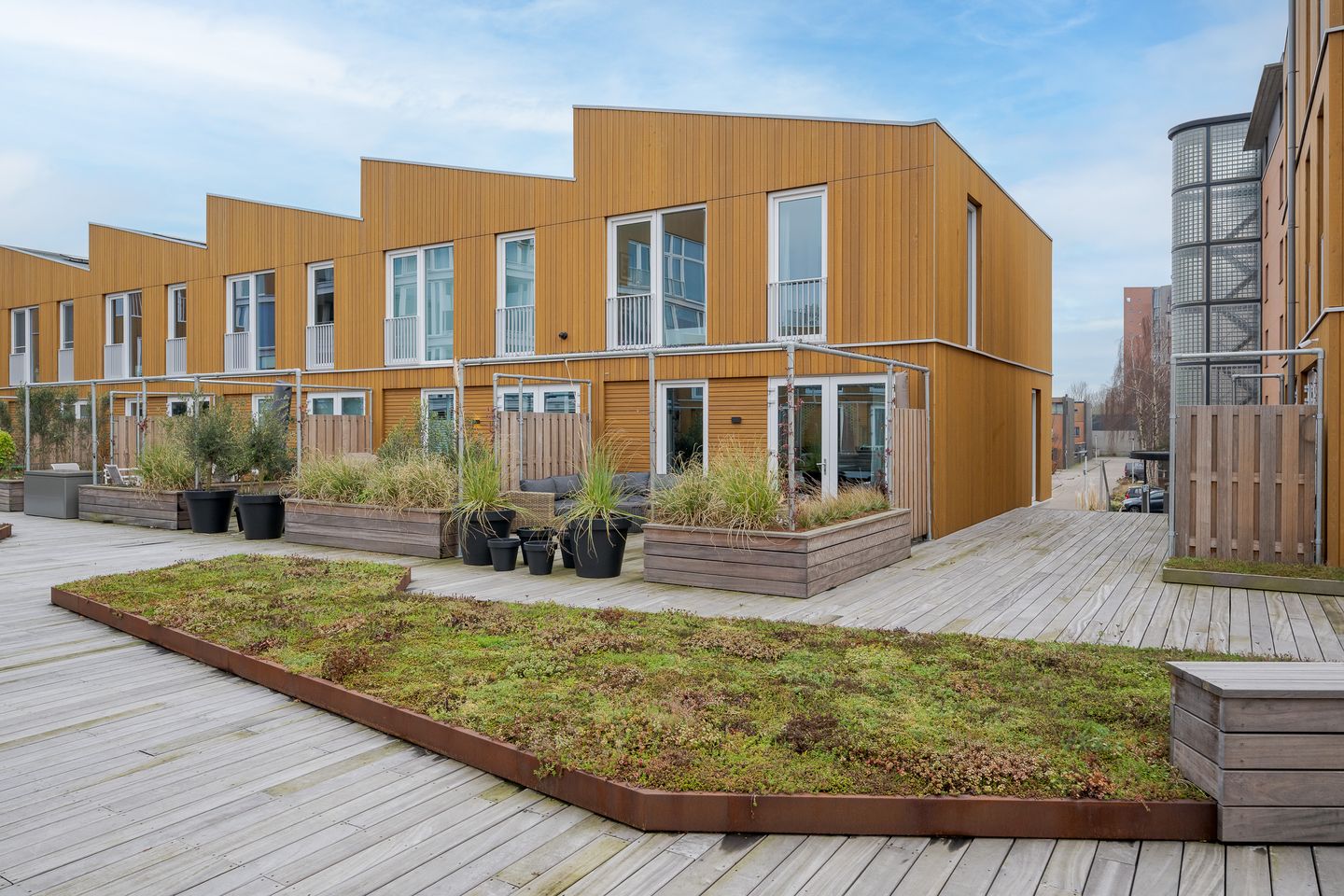 Foto 44 van Jelena Bonnerpad 11