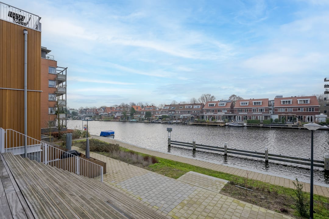 Foto 53 van Jelena Bonnerpad 11