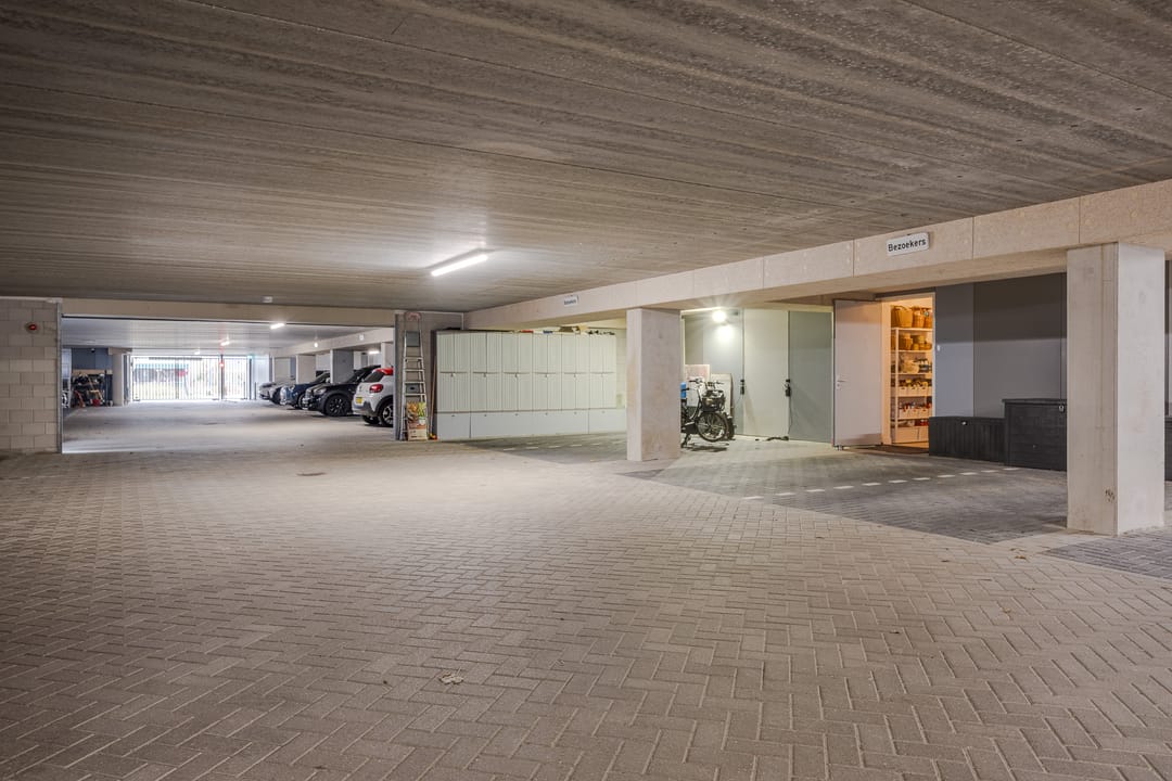 Foto 56 van Jelena Bonnerpad 11