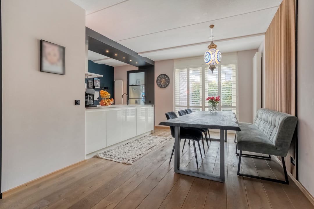 Photo 8 of Bertram 9