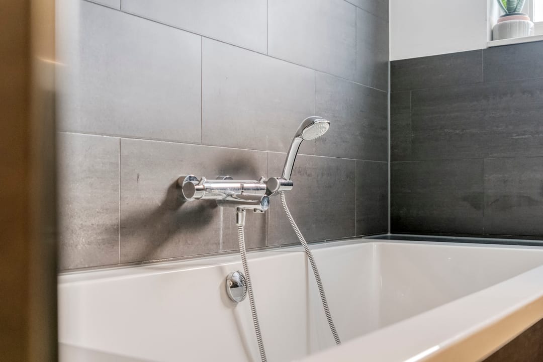 Photo 26 of Bertram 9