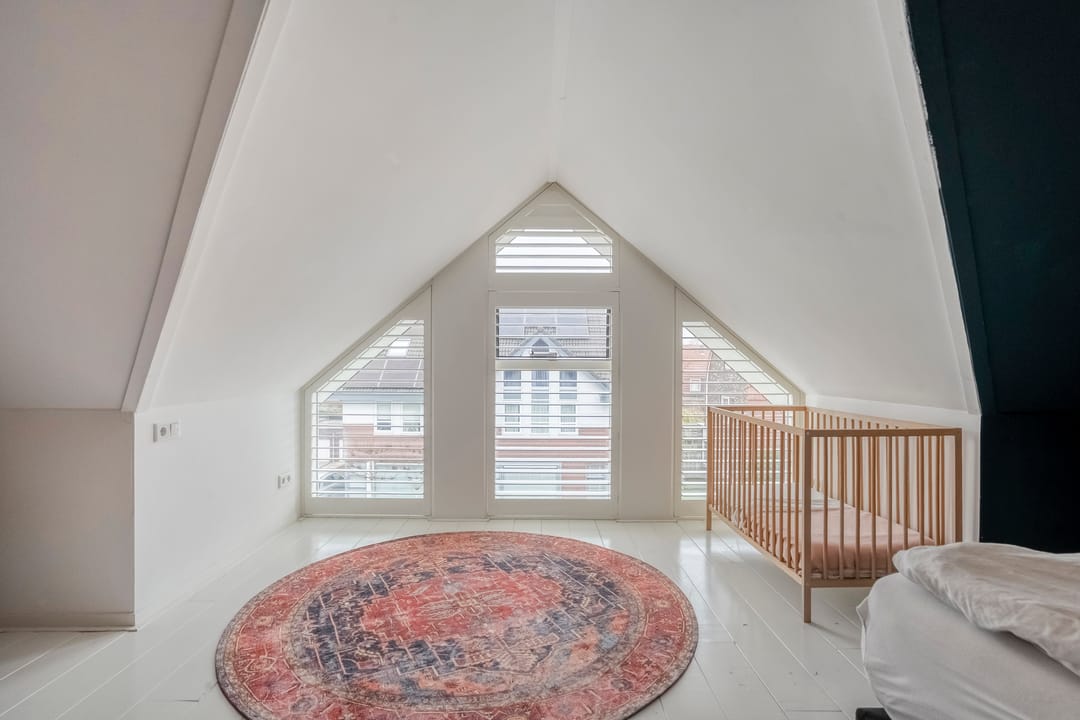 Photo 31 of Bertram 9