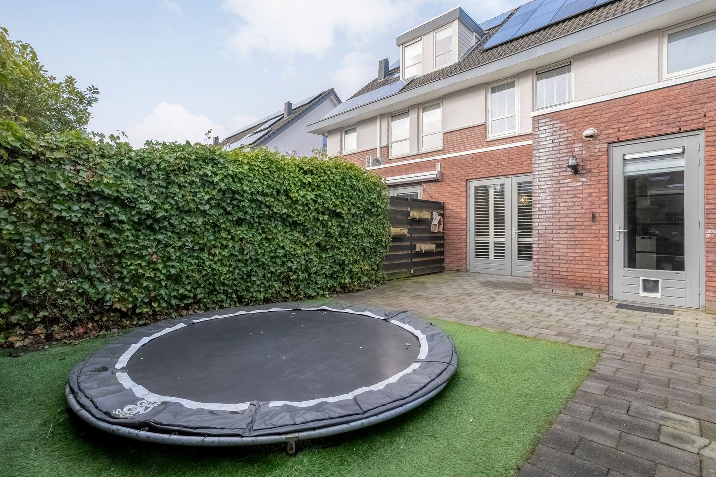 Photo 34 of Bertram 9