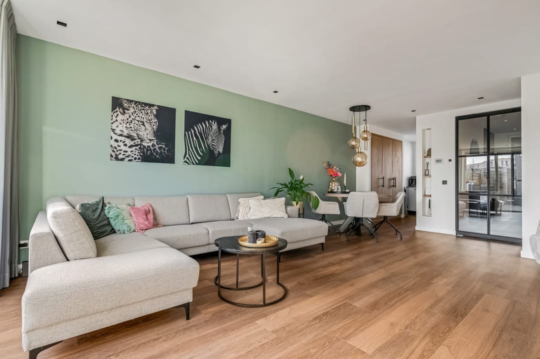 Foto 2 van Waagmeester 32