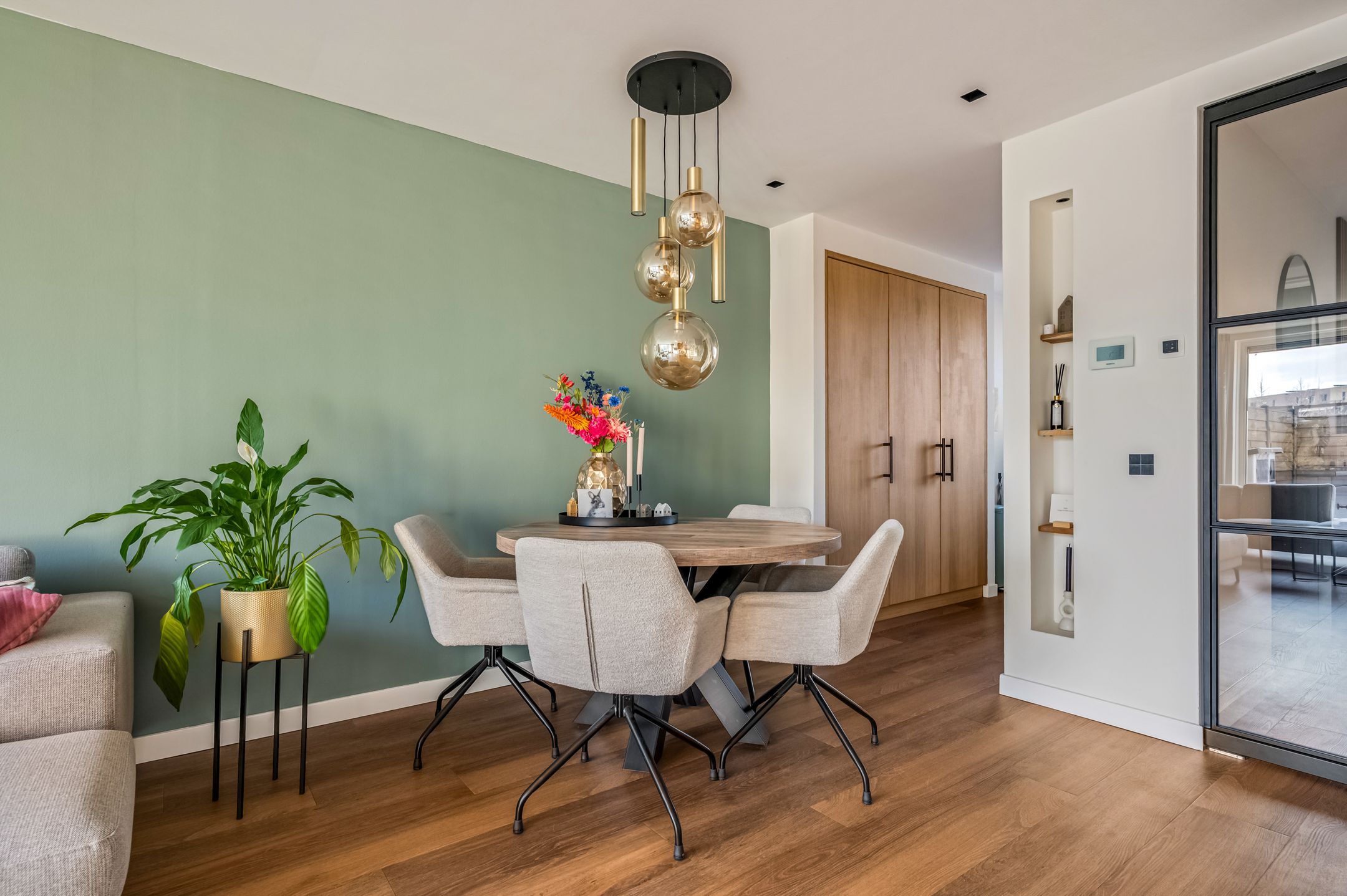 Foto 12 van Waagmeester 32